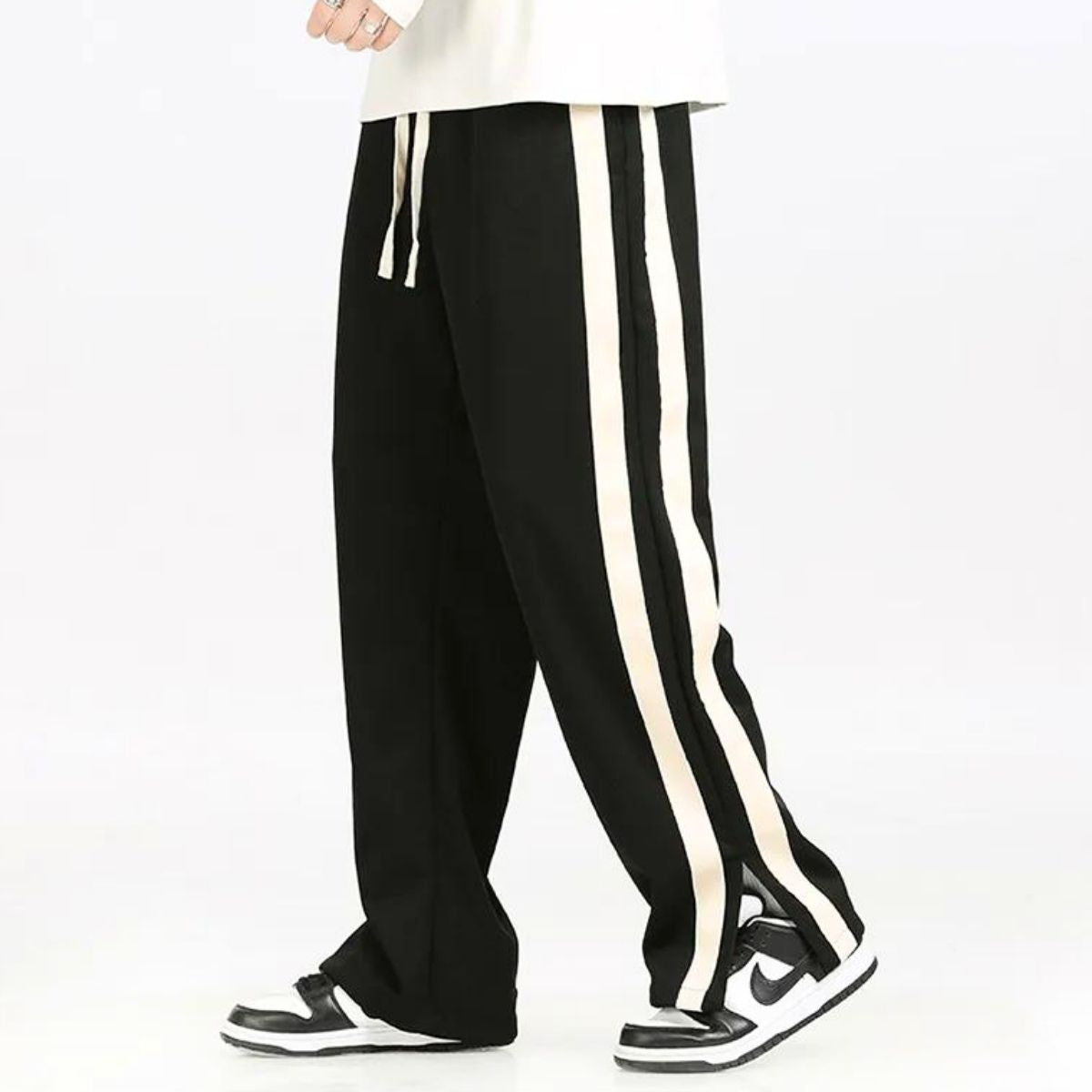 Gambudo Striped Loose Sweatpants