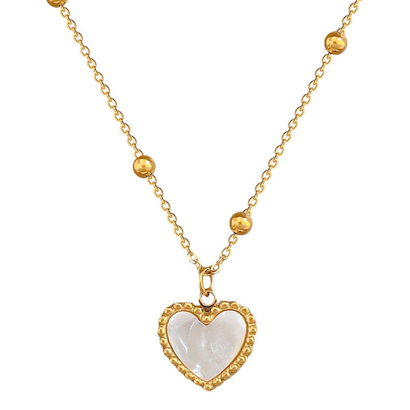 Edra Heart-shaped Love Necklace