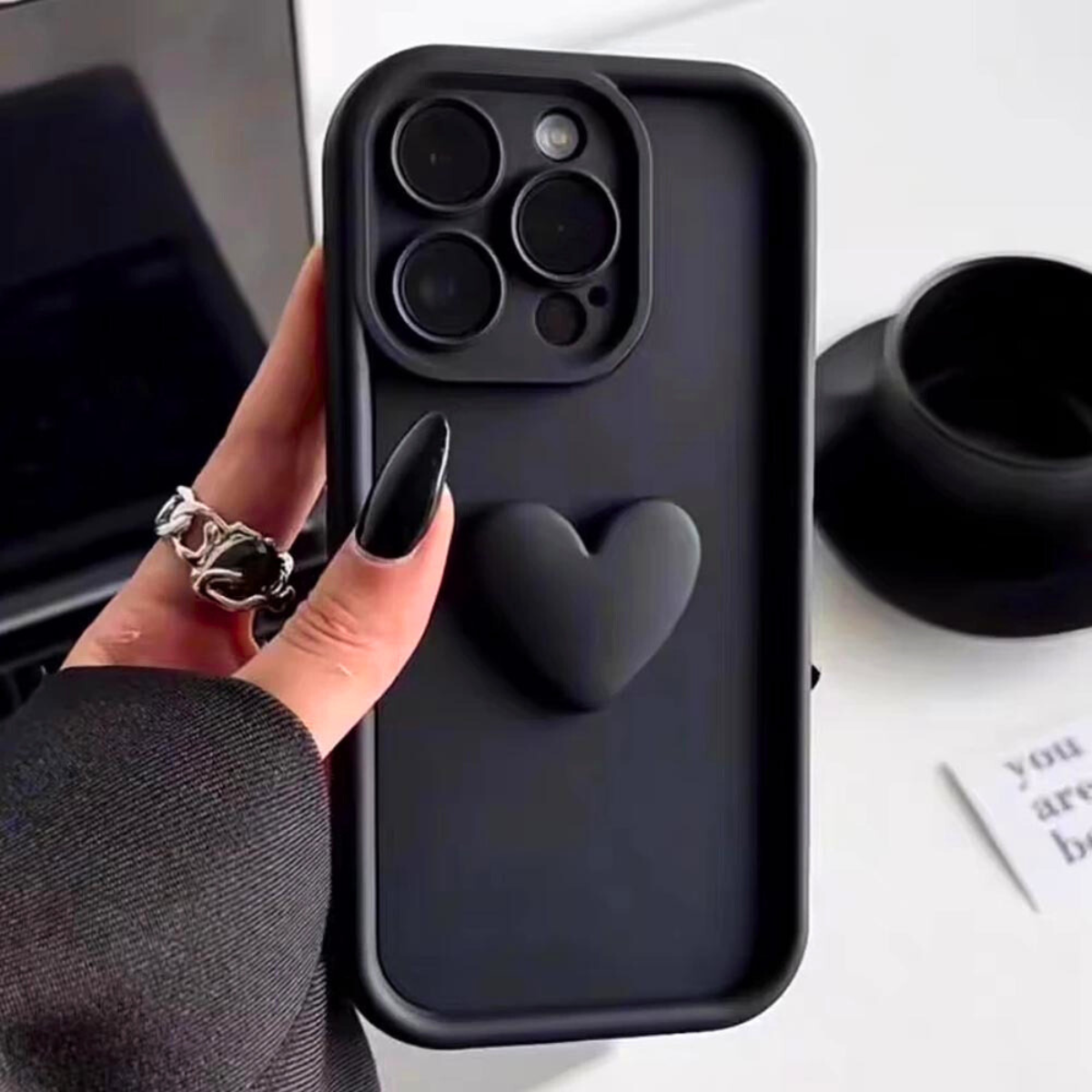 MAIA - AESTHETIC 3D HEART PHONE CASE