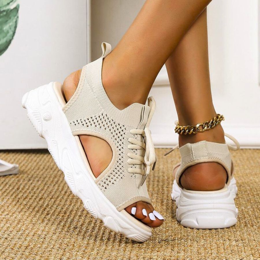 Carmen - Comfortable Lace-Up Sandals