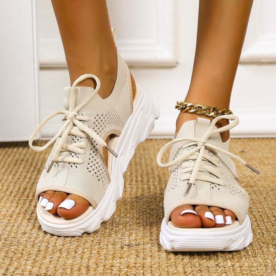 Carmen - Comfortable Lace-Up Sandals